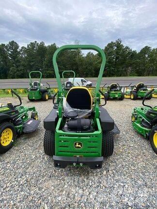 John Deere Z920M Spakstyrte gressklippere