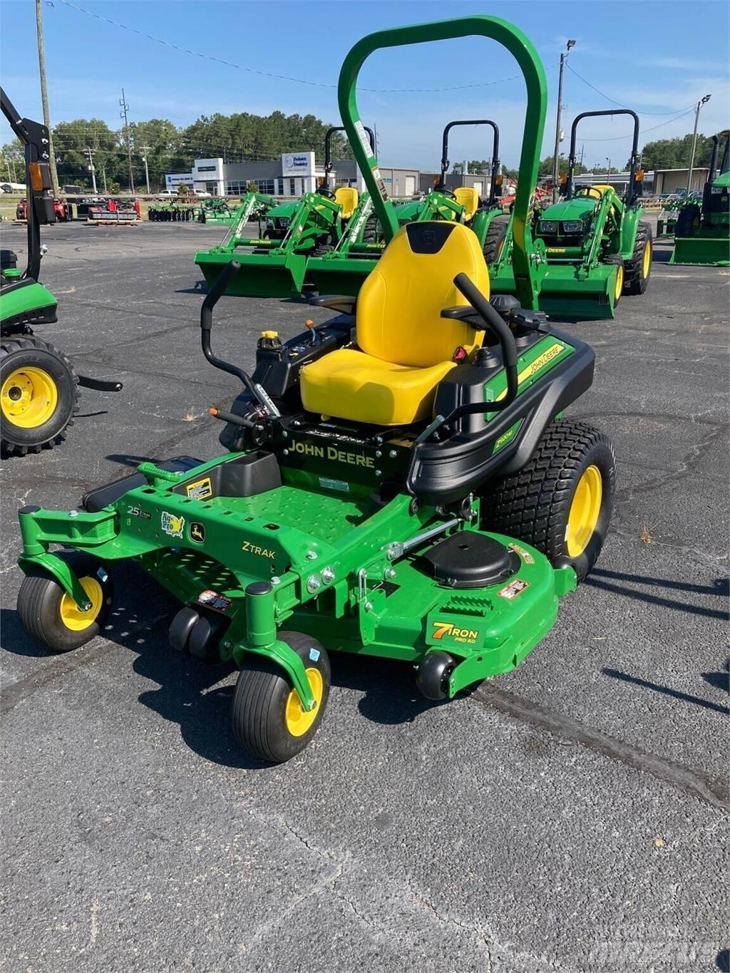 John Deere Z920M Spakstyrte gressklippere