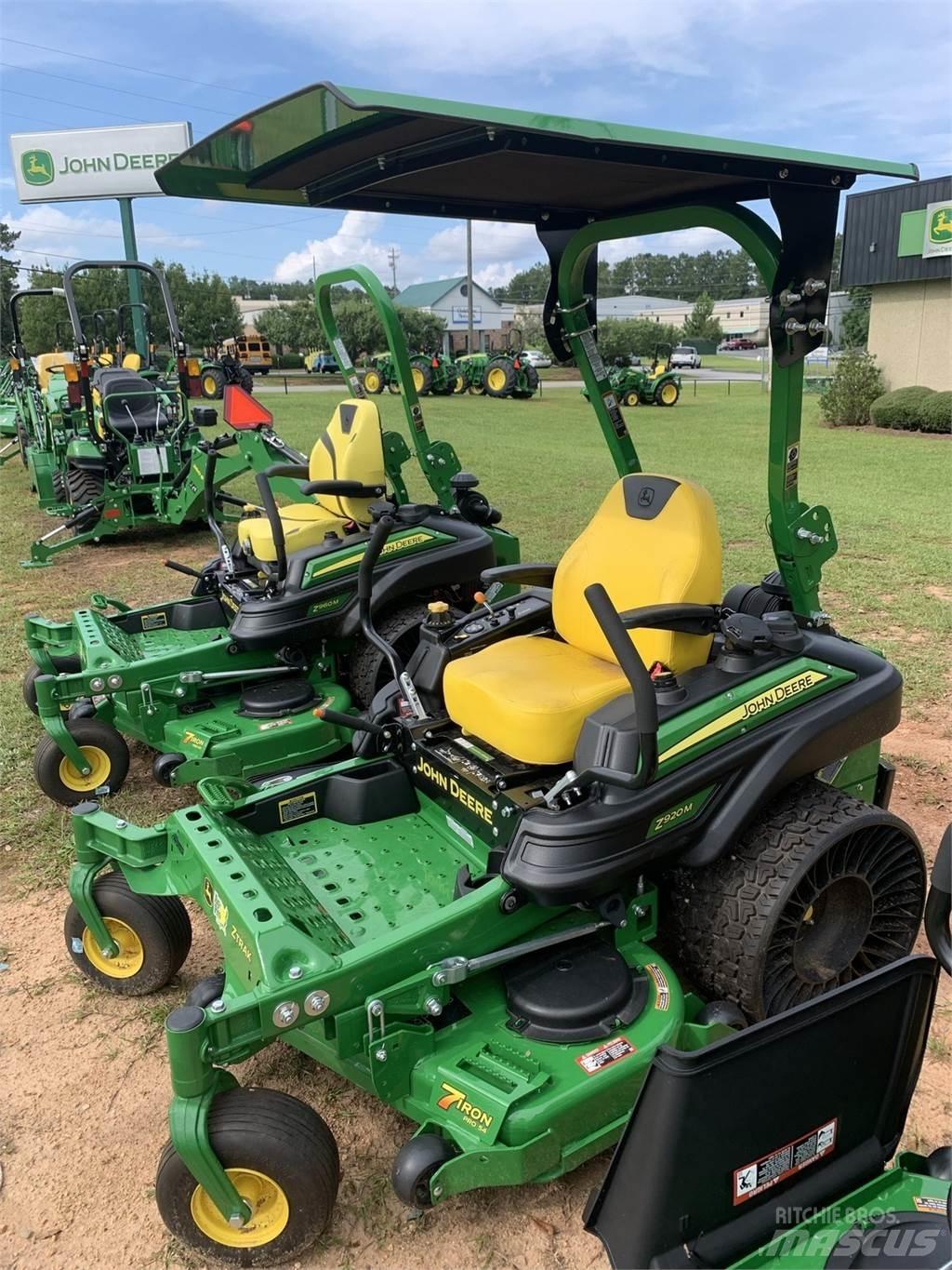 John Deere Z920M Spakstyrte gressklippere