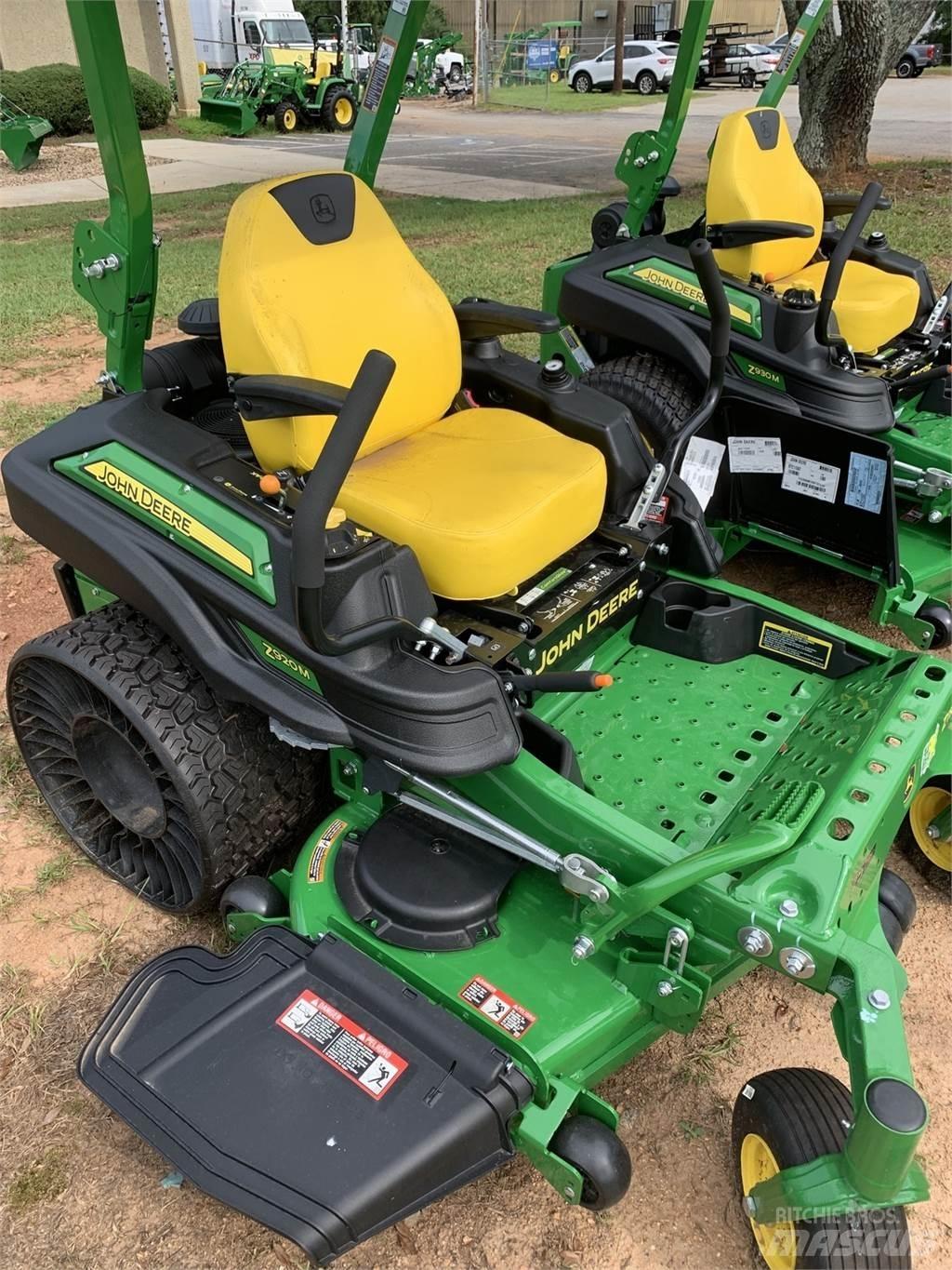 John Deere Z920M Spakstyrte gressklippere