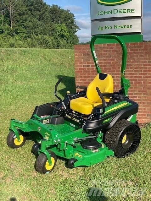 John Deere Z920M Spakstyrte gressklippere