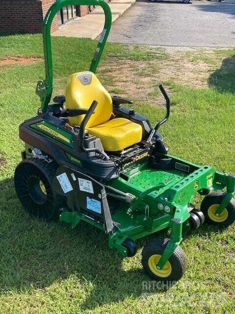 John Deere Z920M Spakstyrte gressklippere