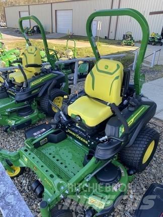 John Deere Z920M Spakstyrte gressklippere