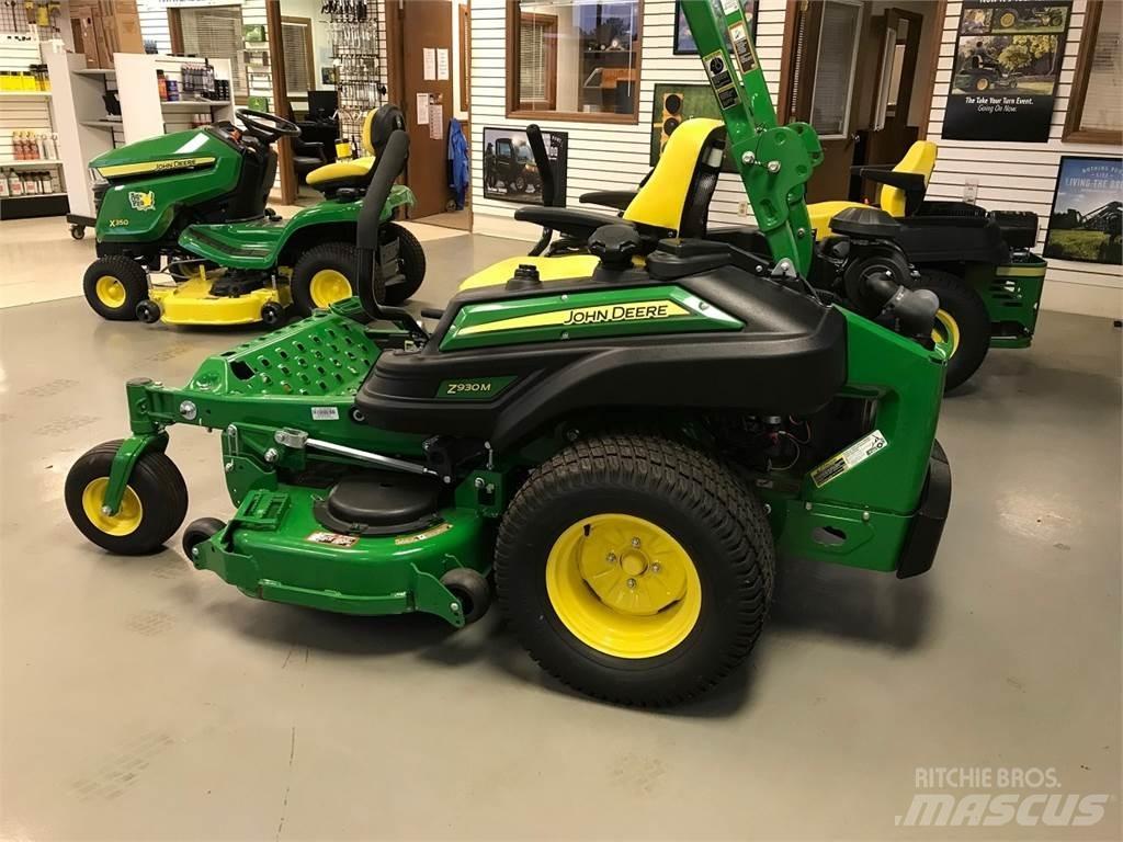 John Deere Z930M Spakstyrte gressklippere