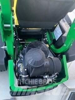 John Deere Z930M Spakstyrte gressklippere