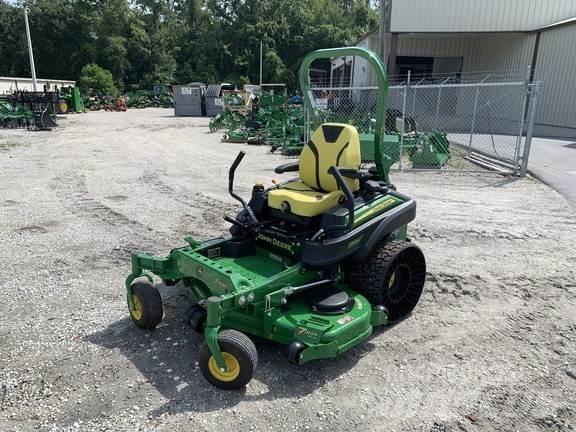 John Deere Z930M Spakstyrte gressklippere