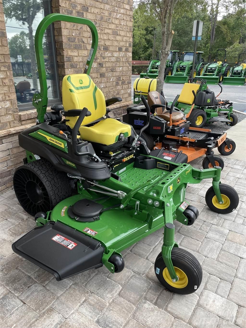 John Deere Z950M Spakstyrte gressklippere