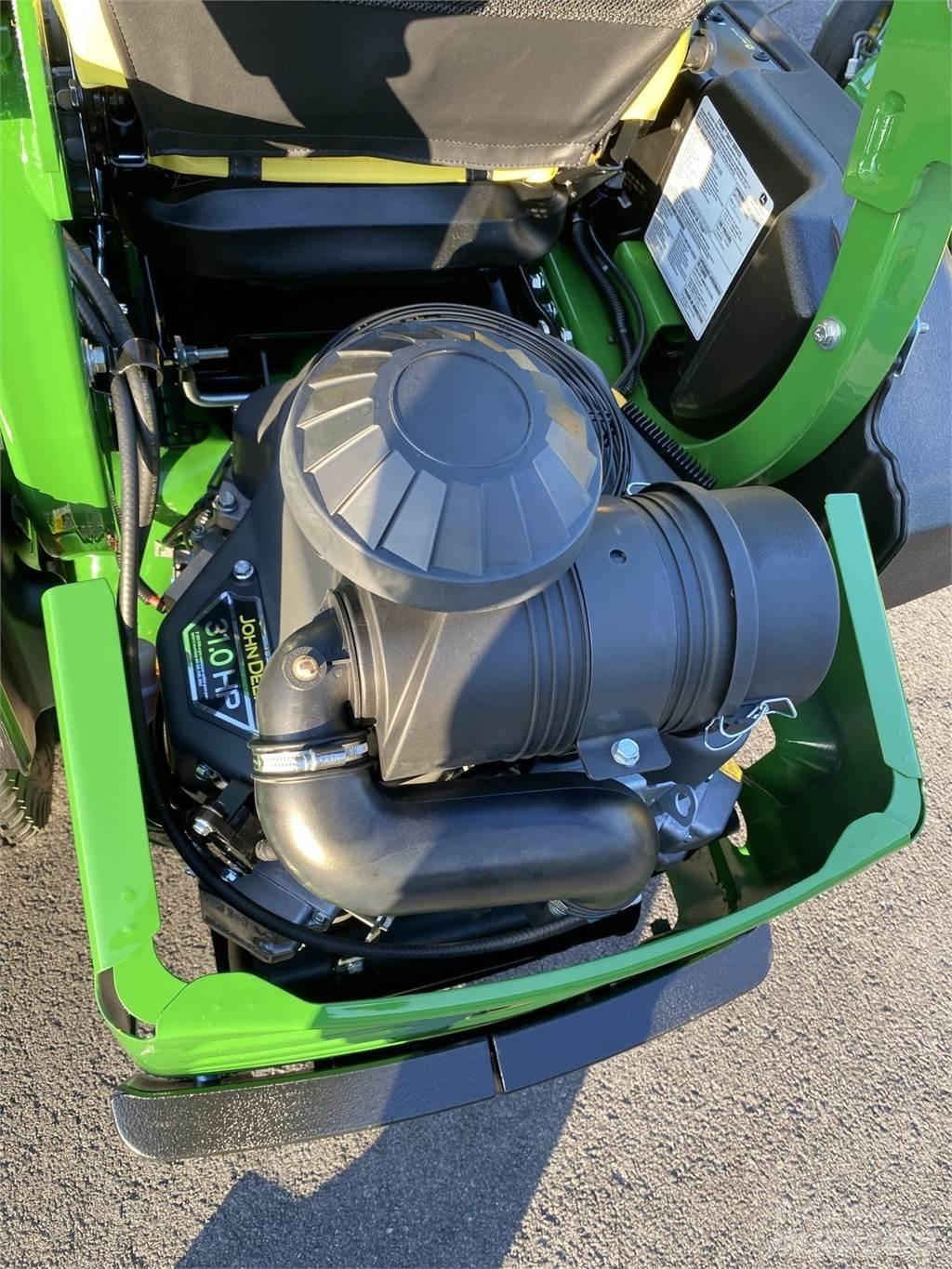 John Deere Z960M Spakstyrte gressklippere