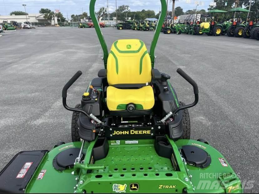 John Deere Z960M Spakstyrte gressklippere