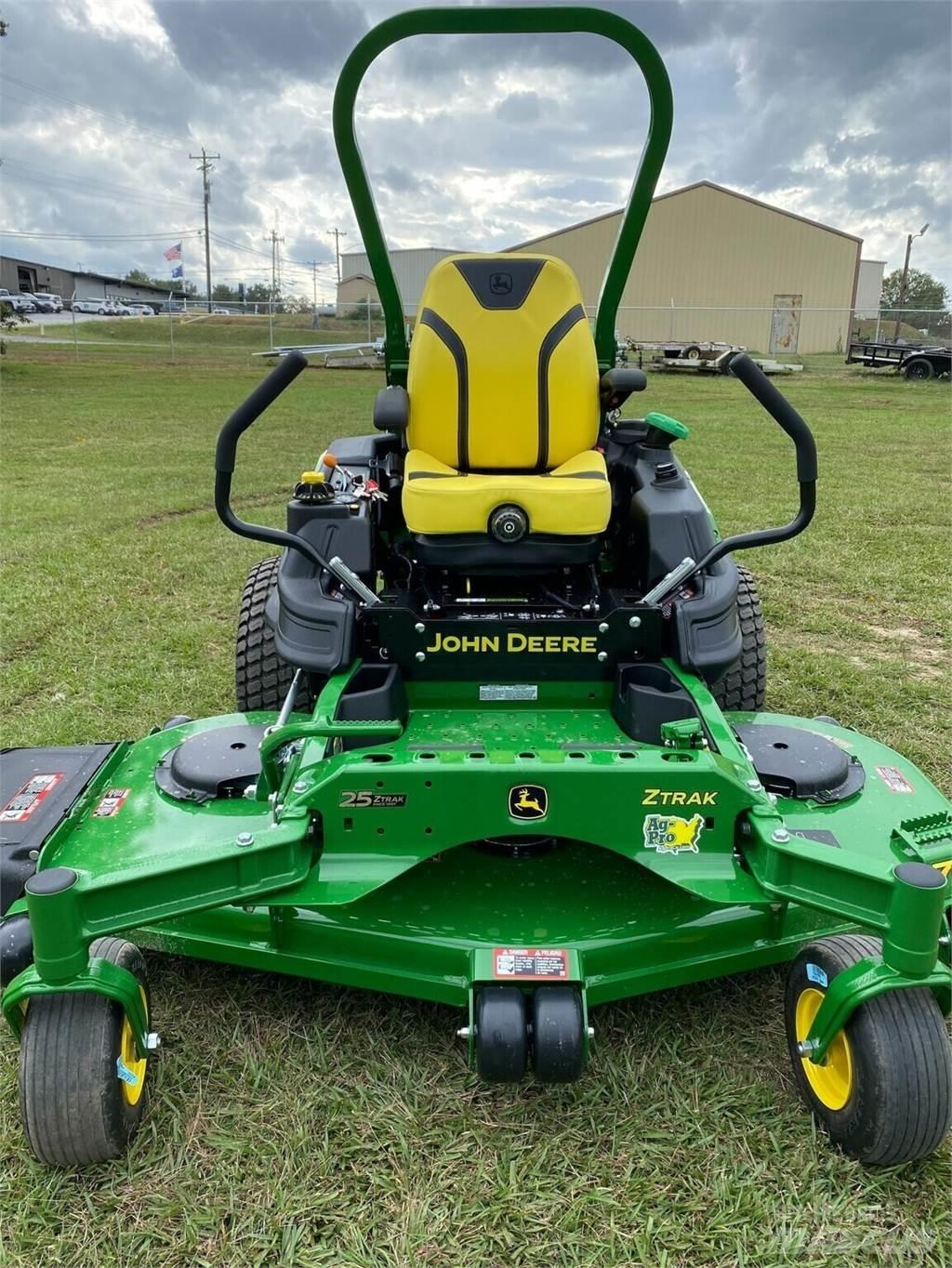 John Deere Z994R Spakstyrte gressklippere