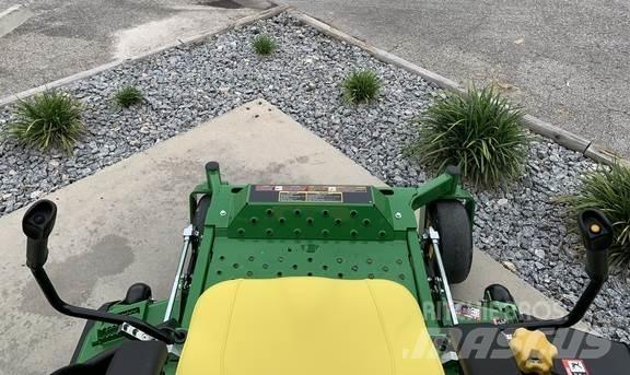 John Deere Z997R Spakstyrte gressklippere