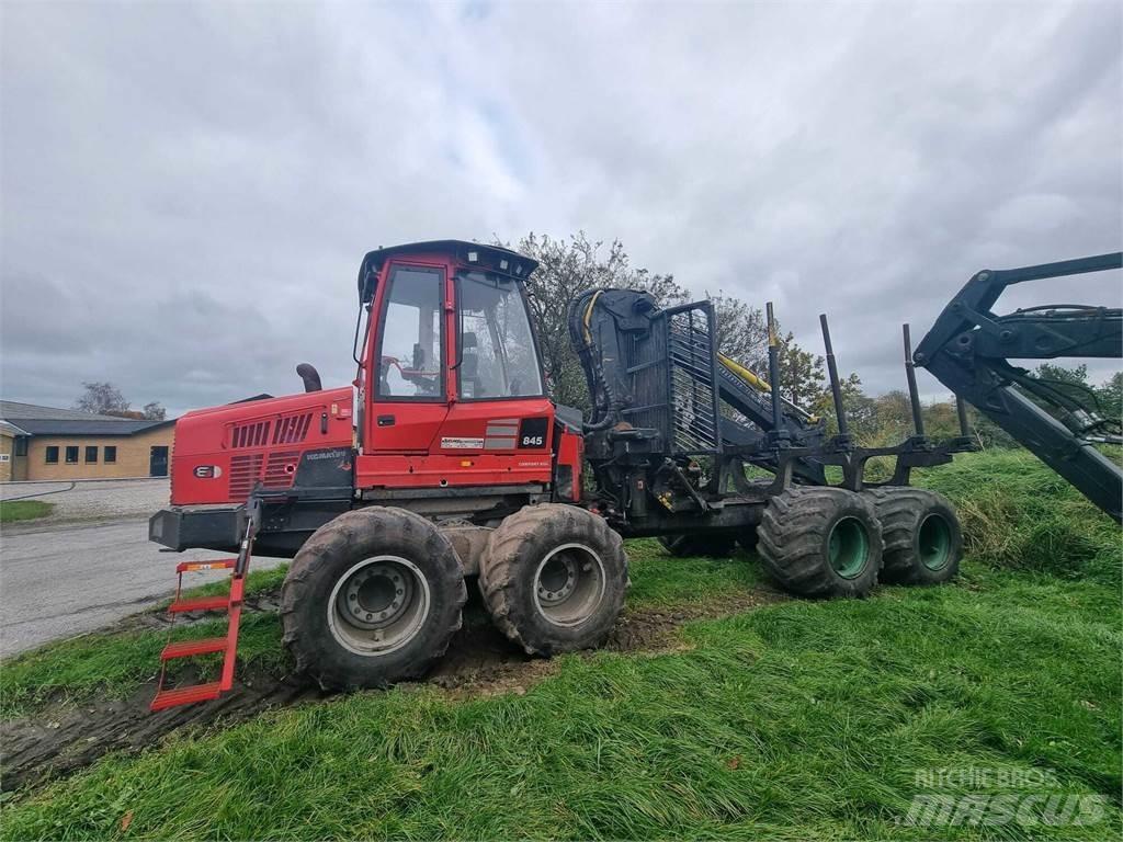 Komatsu 845 Lassbærere