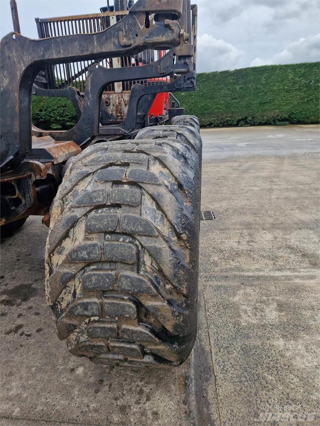 Komatsu 855 Lassbærere