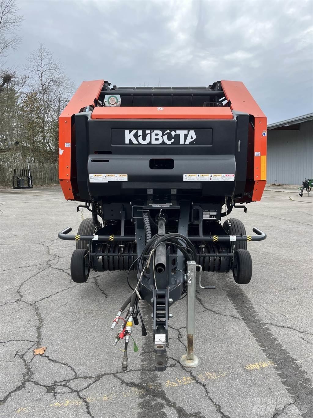 Kubota BV4160E Rundballepresser