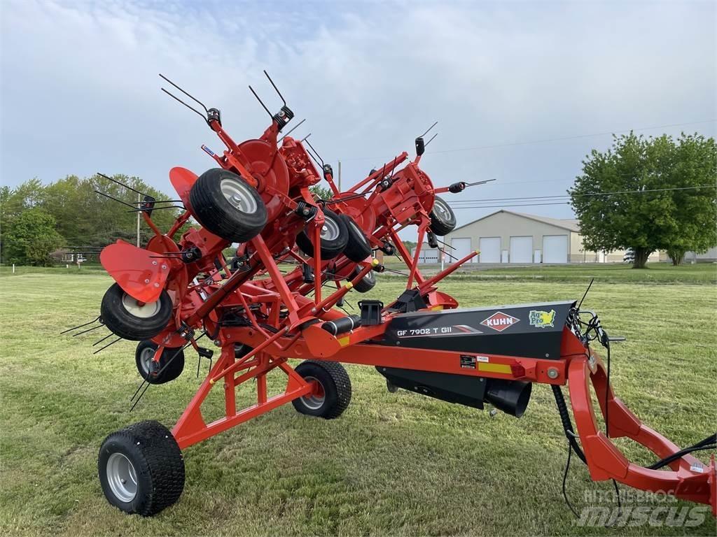 Kuhn GF7902 Raker og høyvendere