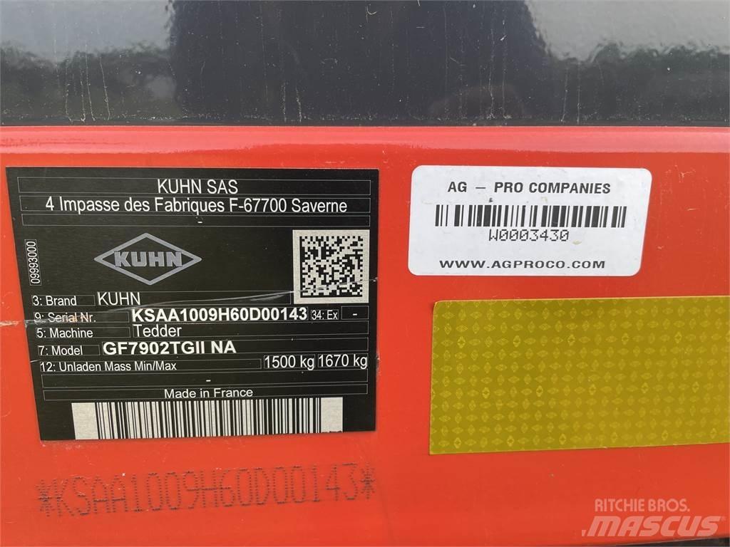 Kuhn GF7902 Raker og høyvendere