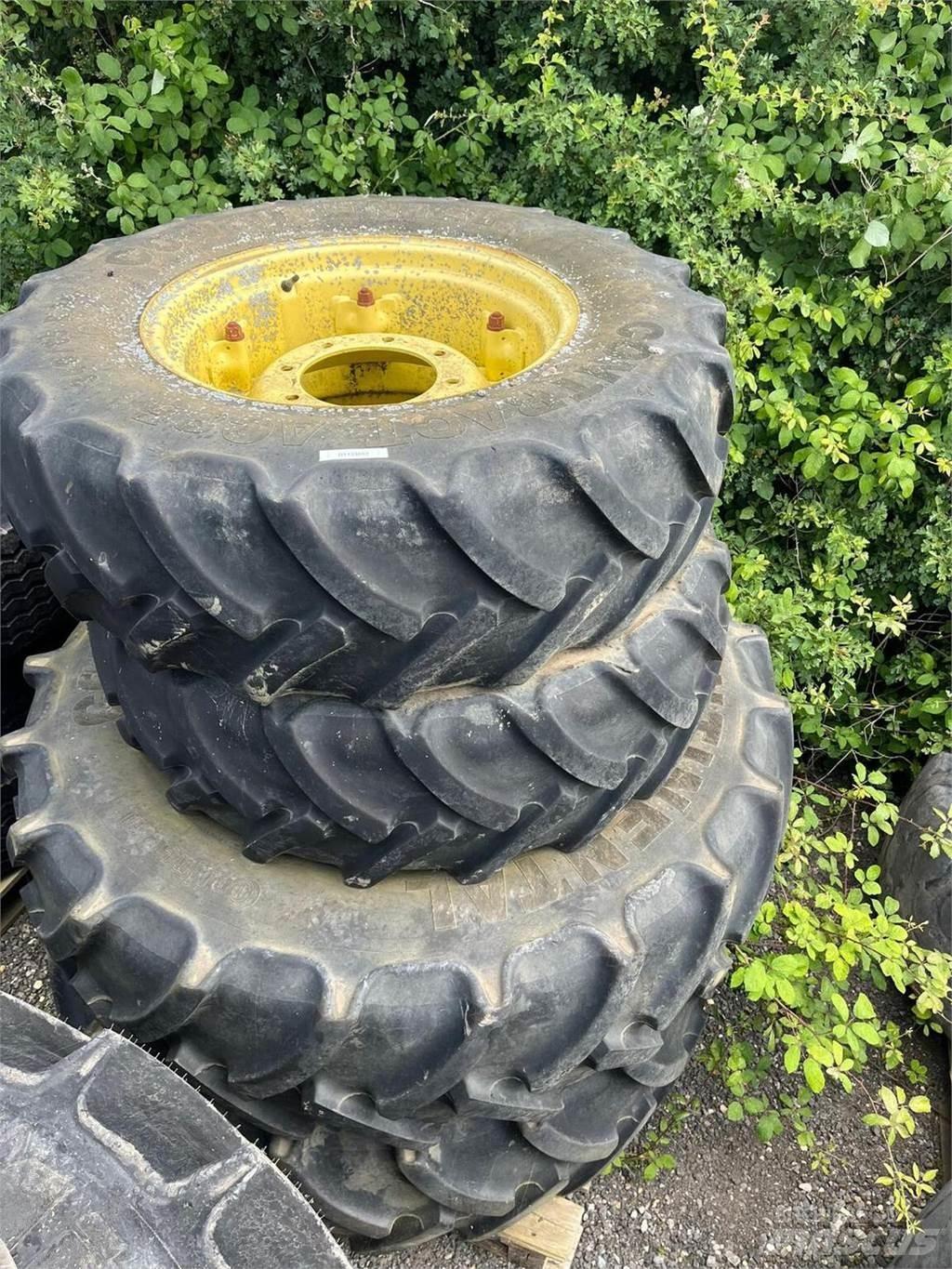  Row Crop Wheels Dekk, hjul og felger