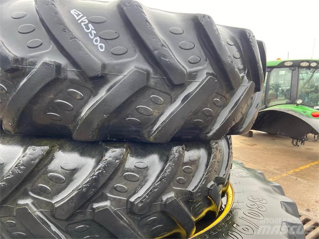  Row Crop Wheels Dekk, hjul og felger