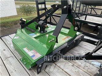 Titan 1204 Rundballerivere, -kuttere og -utpakkere