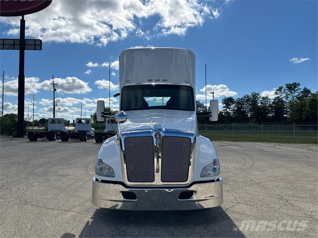 Kenworth T680 Trekkvogner