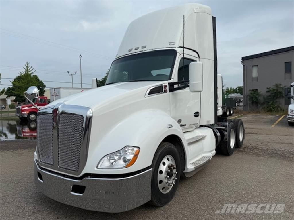 Kenworth T680 Tractor Units