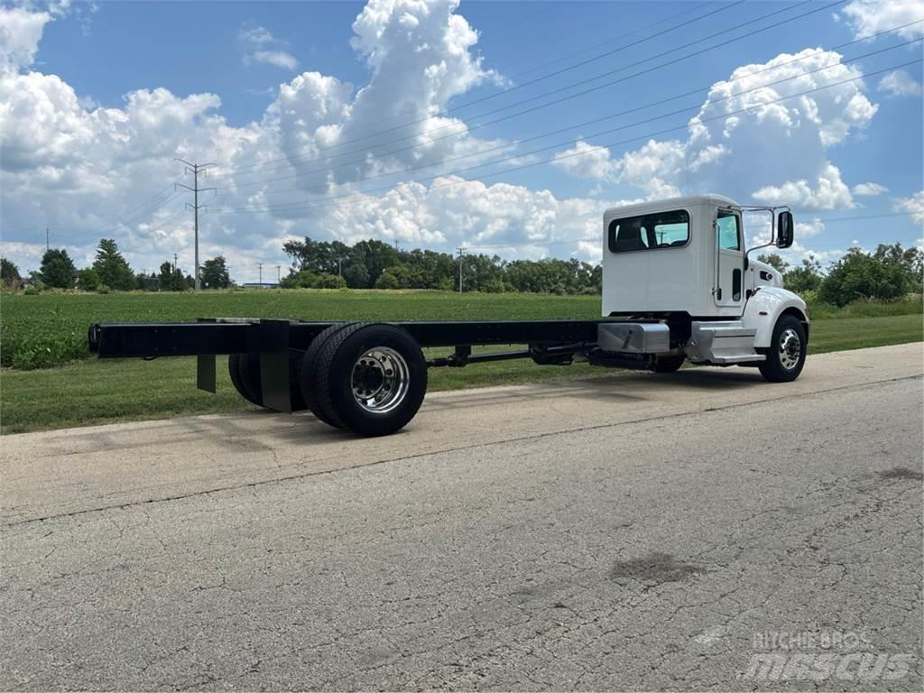 Peterbilt 337 Chassis
