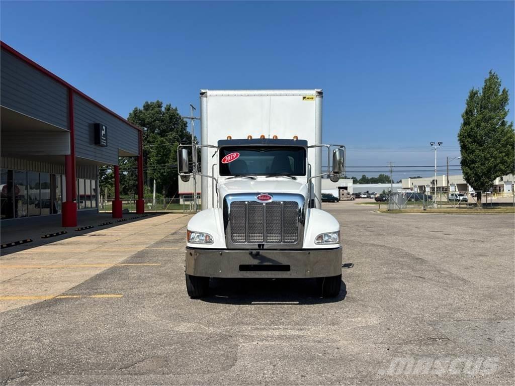 Peterbilt 337 Skapbiler