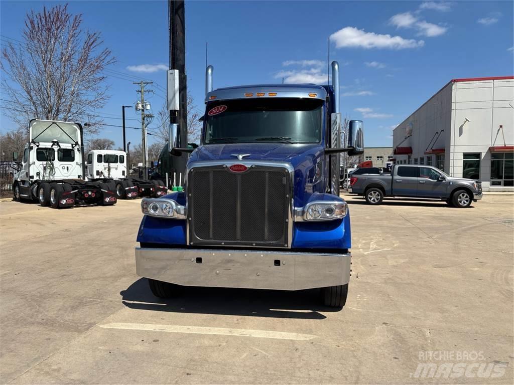 Peterbilt 567 Trekkvogner