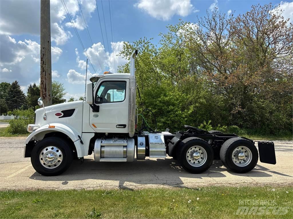 Peterbilt 567 Trekkvogner