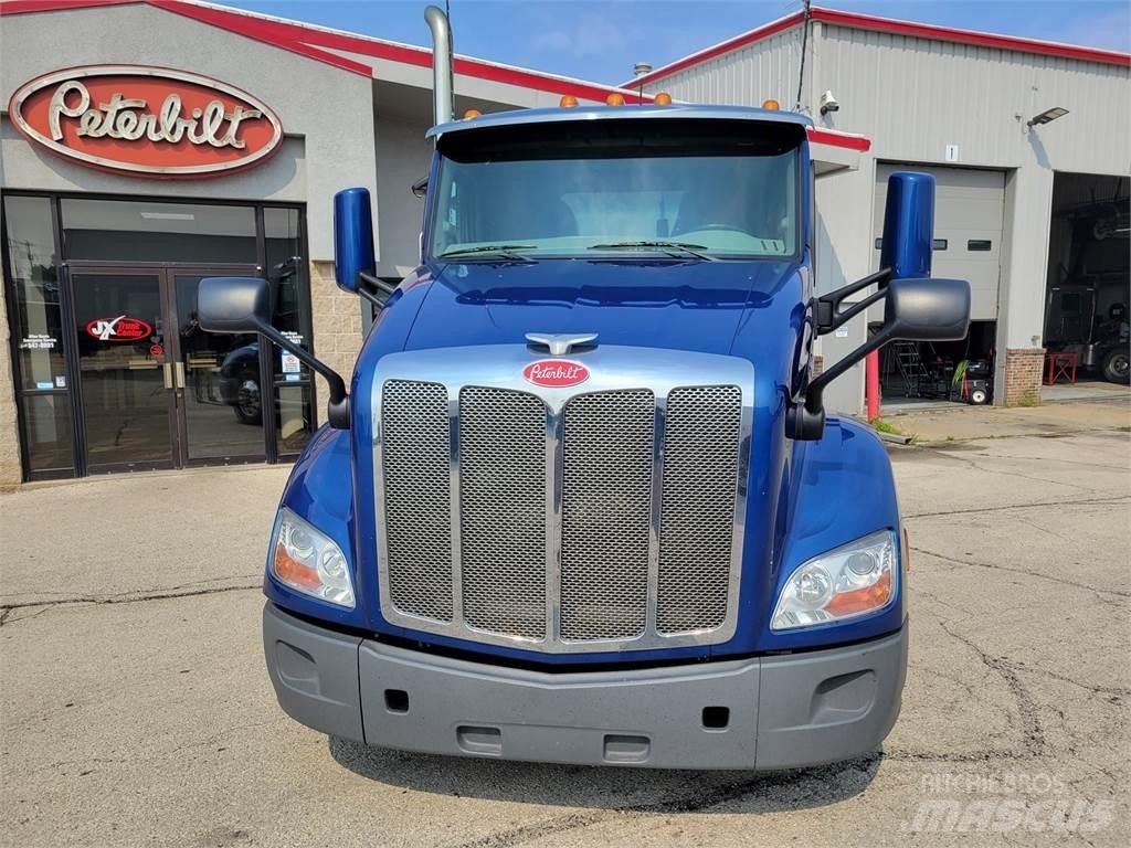 Peterbilt 579 Trekkvogner