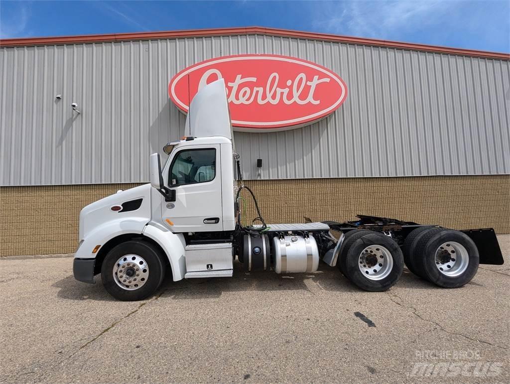 Peterbilt 579 Trekkvogner