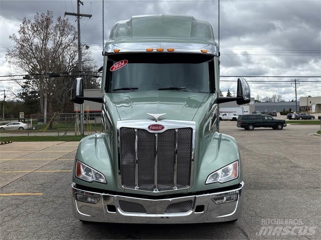 Peterbilt 579 Trekkvogner