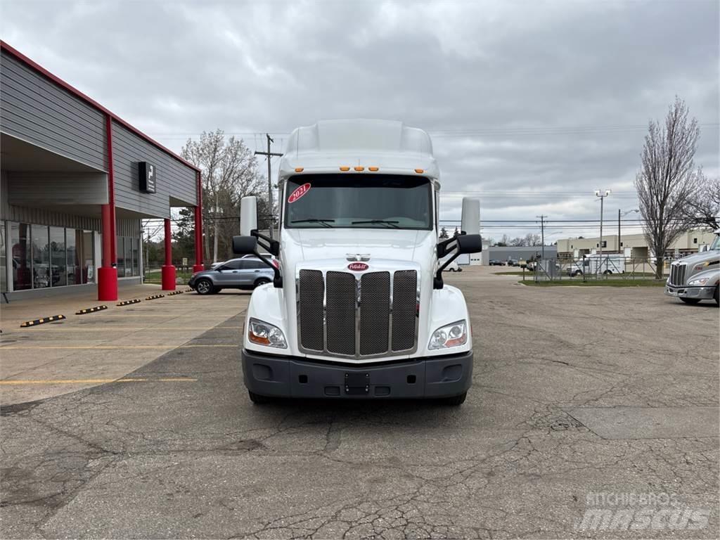 Peterbilt 579 Trekkvogner