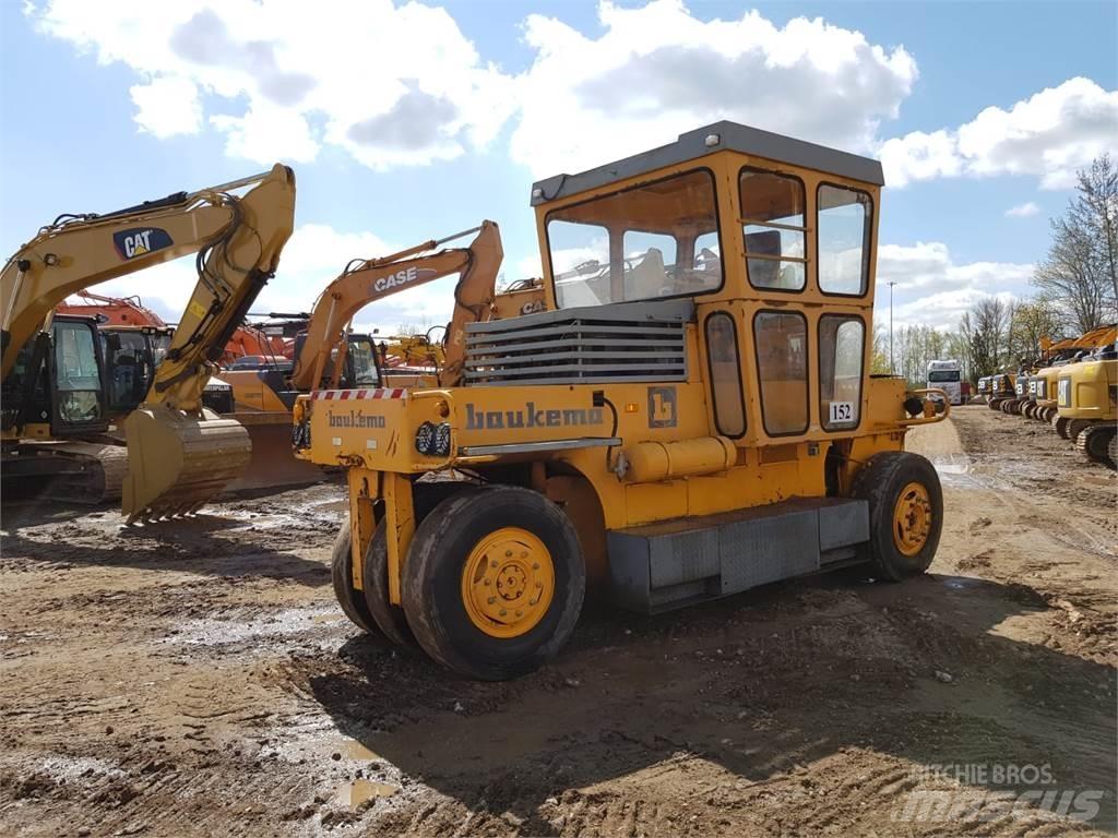 Bomag SGW-17 Gummihjulsvalser