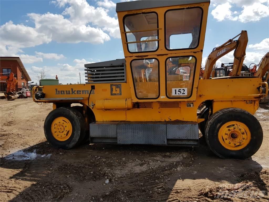 Bomag SGW-17 Gummihjulsvalser