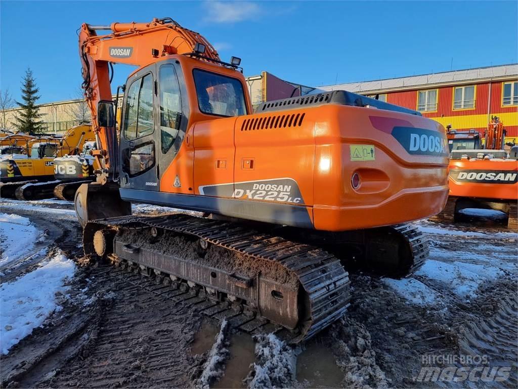 Doosan DX225LC Beltegraver