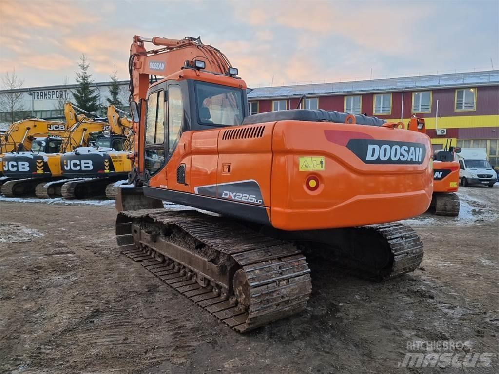 Doosan DX225LC Beltegraver