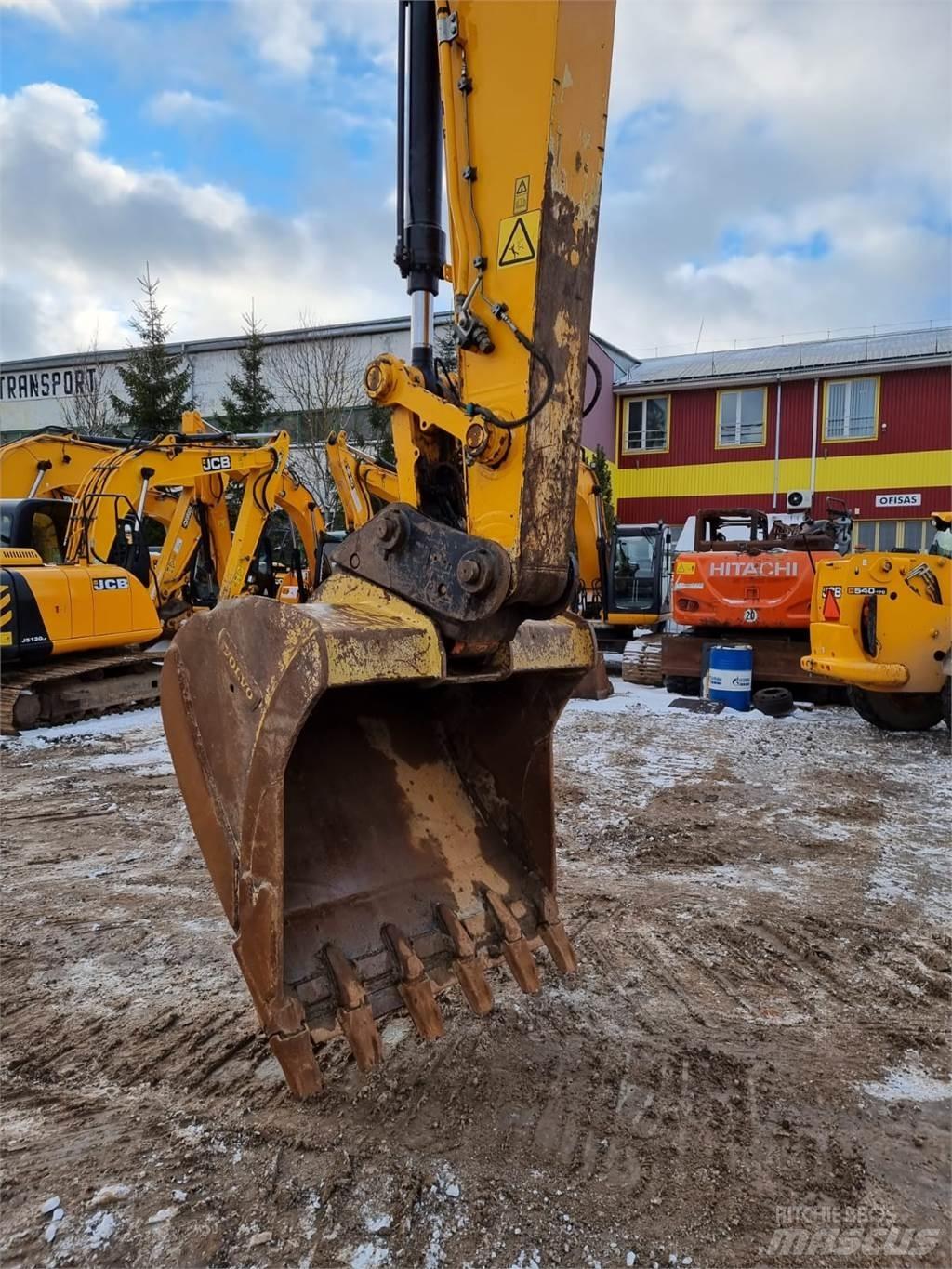 JCB JS220LC Plus Beltegraver