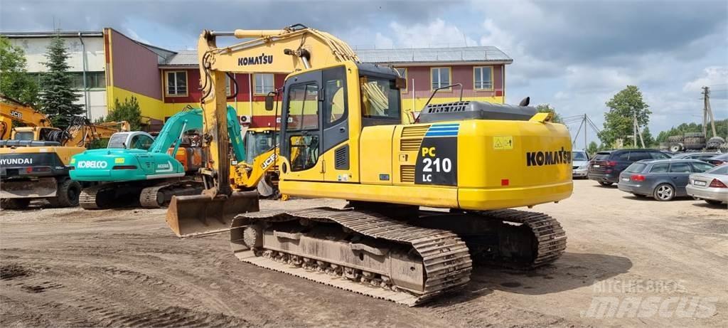 Komatsu PC210LC Beltegraver