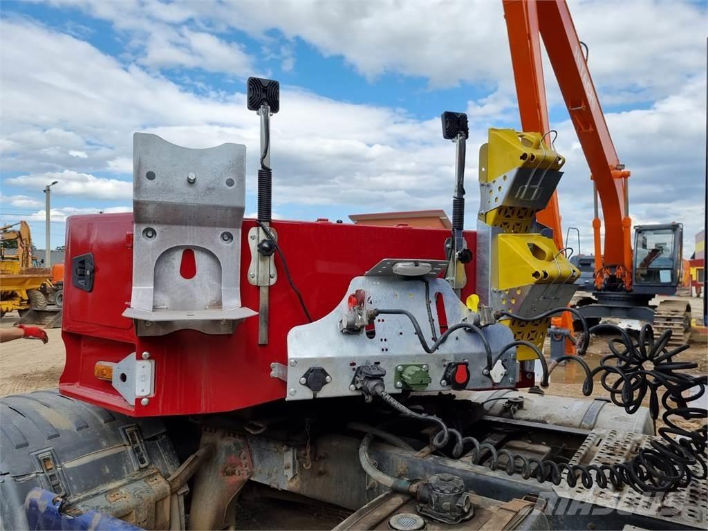  Komodo STU KMD5 Brønnhenger semi