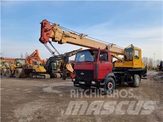 MAZ 533731 Allterreng kraner