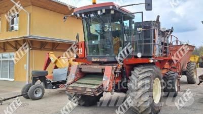Byron 8400 Skurtreskere