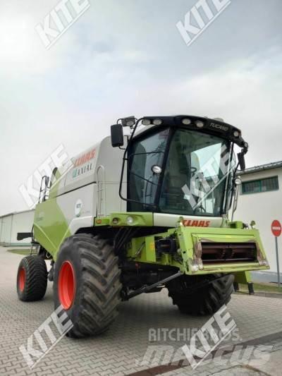 CLAAS Tucano 570 2WD Skurtreskere
