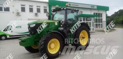 John Deere 6210R Traktorer