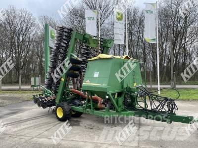John Deere 740A/9M Såmaskiner