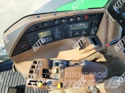 John Deere 8220 Traktorer
