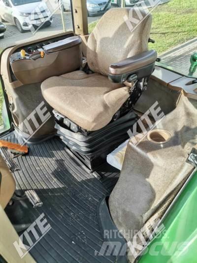 John Deere 8230 Traktorer