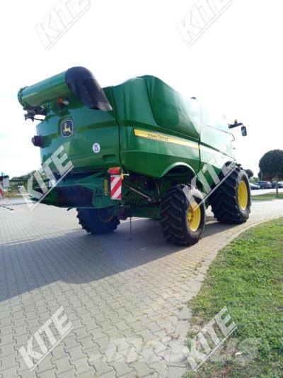 John Deere S690 Skurtreskere