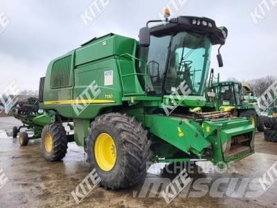 John Deere T550 2WD Skurtreskere