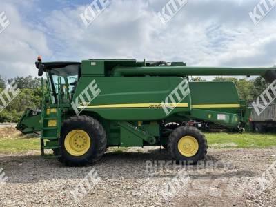 John Deere W650 Skurtreskere